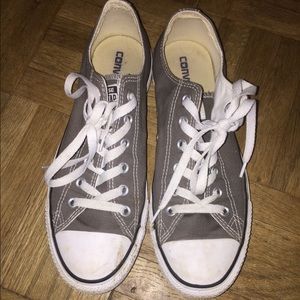 women's size 10 grey converse